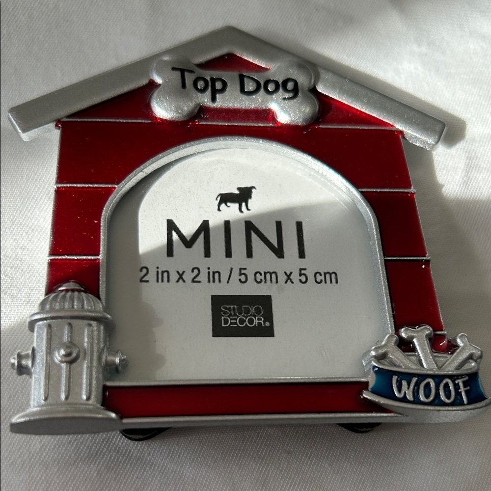 Studio Decor Red and Silver Dog House Mini Picture Frame